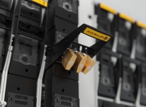 2ELE2824 | NH-Sicherungslastschaltleiste SL00-3x3/185/KU00